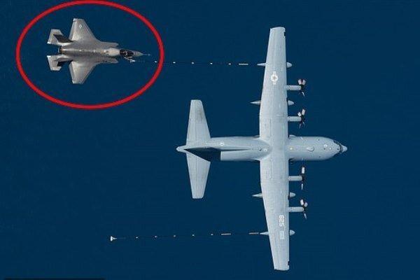 سقوط اف-35 آمریکایی بعد از برخورد با هواپیمای هرکولس سقوط اف-35 آمریکایی بعد از برخورد با هواپیمای هرکولس