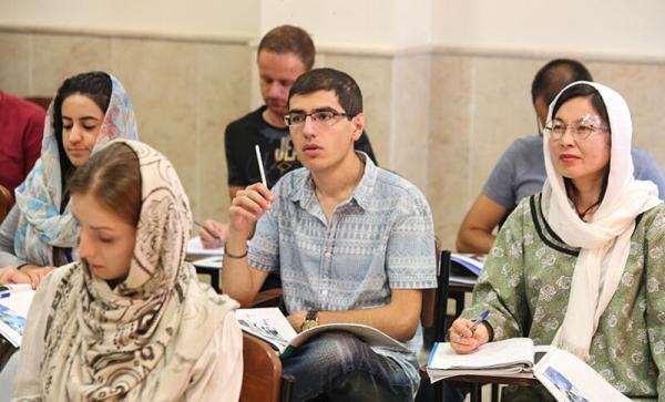 برگزاری کلاس های آموزشی زبان های خارجه در دانشگاه تبریز