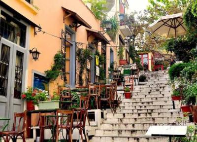 آشنایی با محله پلاکا در آتن؛ حس و حال قدیمی و اصیل یونان